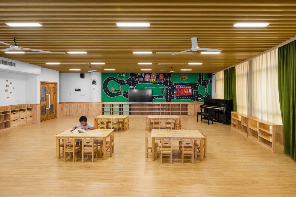 郑州原木风幼儿园装建设计案例