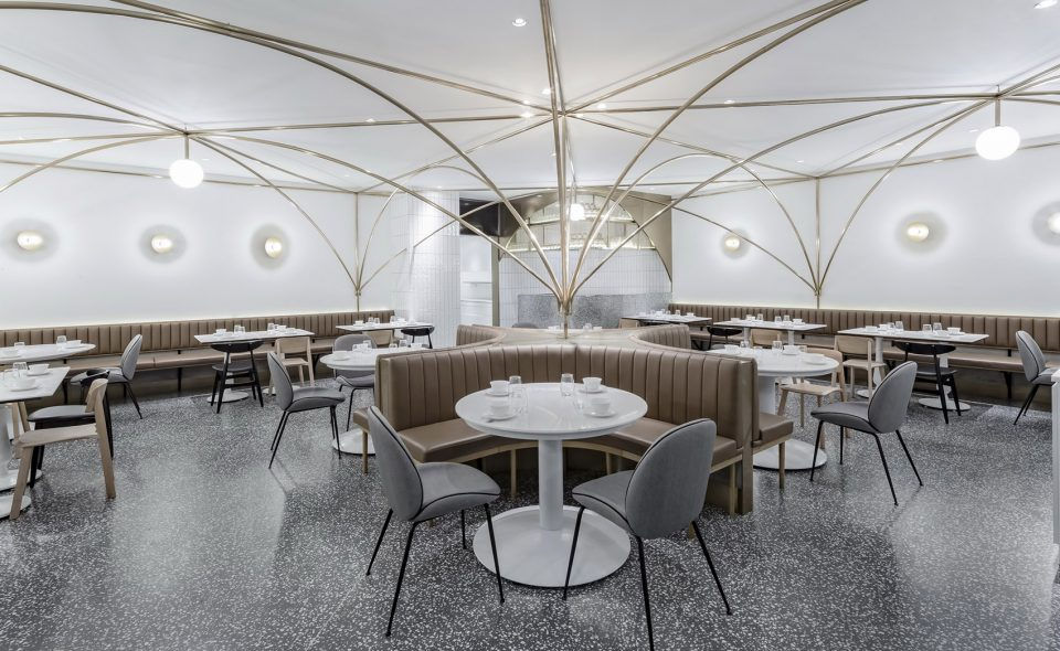郑州一品港式茶餐厅装建公司设计案例