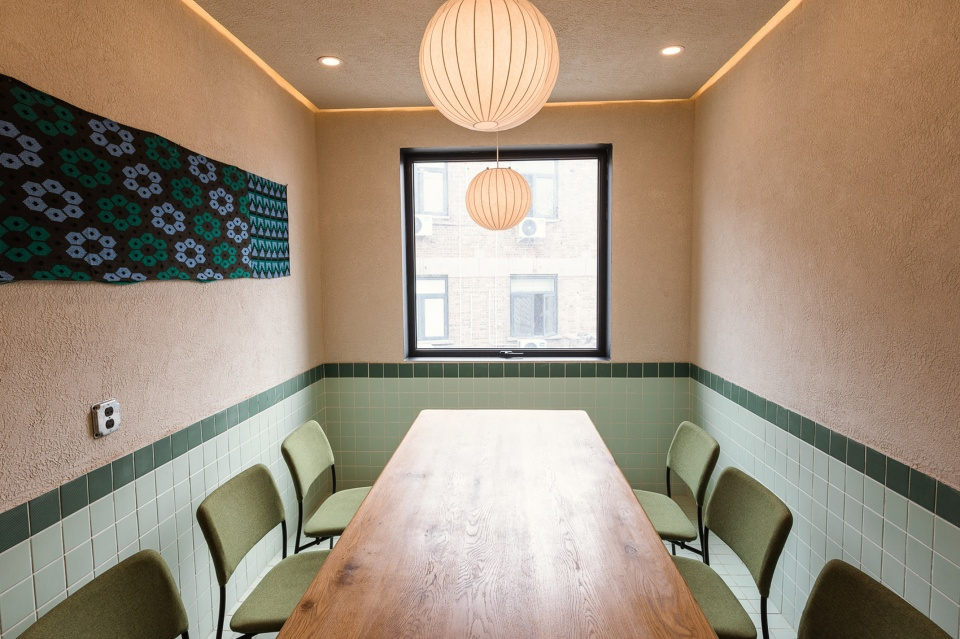 郑州尼岔土家餐厅装建公司设计案例