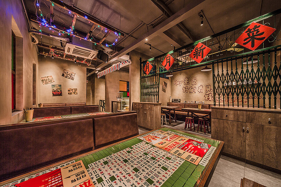 郑州露台上见烧烤店装建公司设计案例