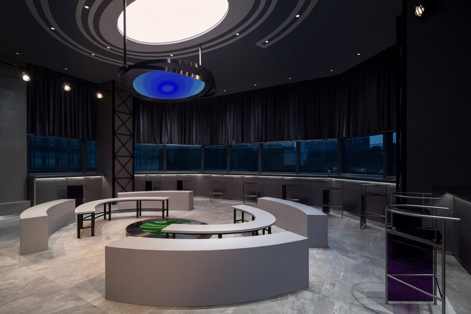 郑州奶茶店装建公司喜茶幼剧场设计案例(图6) 郑州奶茶店装建公司喜茶幼剧场设计案例(图6)