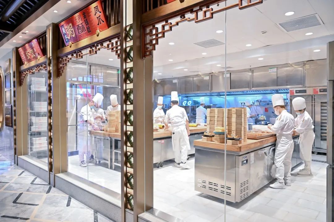 餐饮店装建公司-疫情下餐饮要冒险鼎新还是审慎前行(图2) 2.jpg