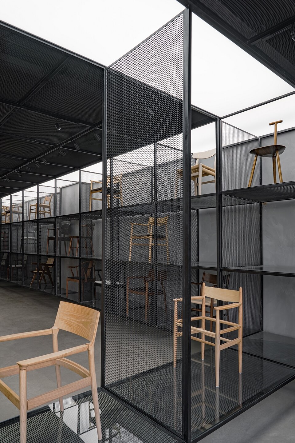 郑州办公空间设计公司器筑舍工作坊展厅装建案例(图8) szqzsgzf-15.jpg