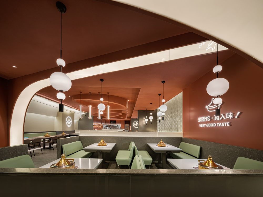 郑州火锅店装建公司黄记煌·三汁焖锅店设计案例(图2) 图片 (2).jpg