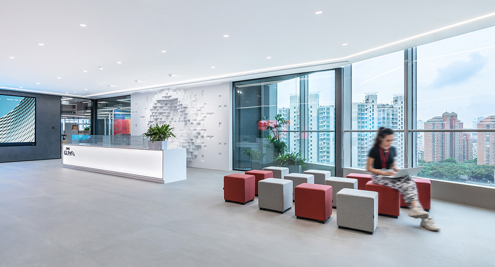 以像素为主题的GLP数据中心办公室装建设计案例(图1)