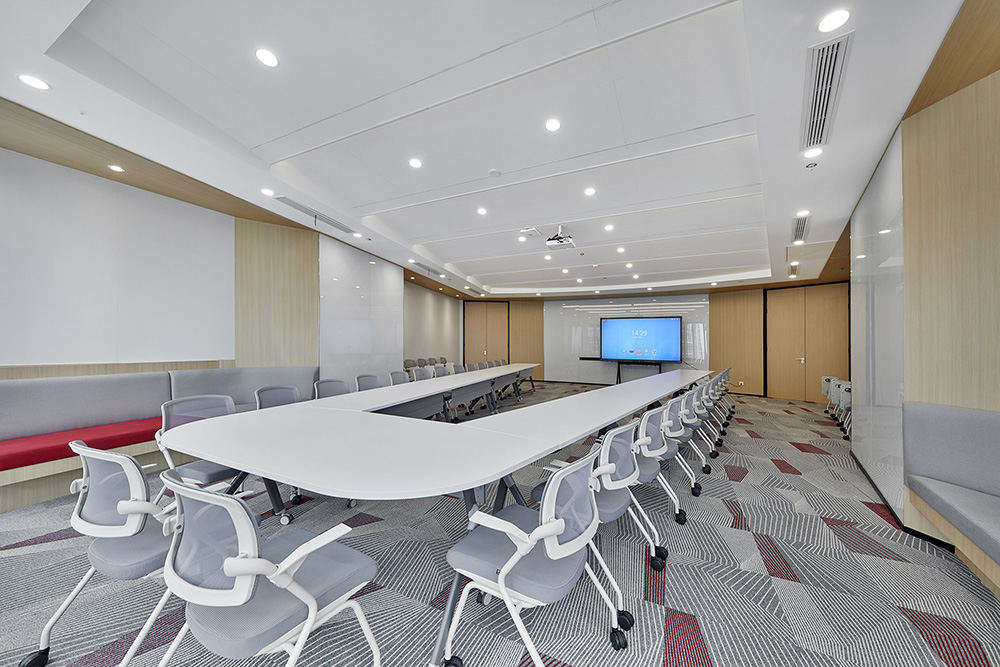 上海凤凰网新媒体传媒公司办公室装建设计案例(图9)