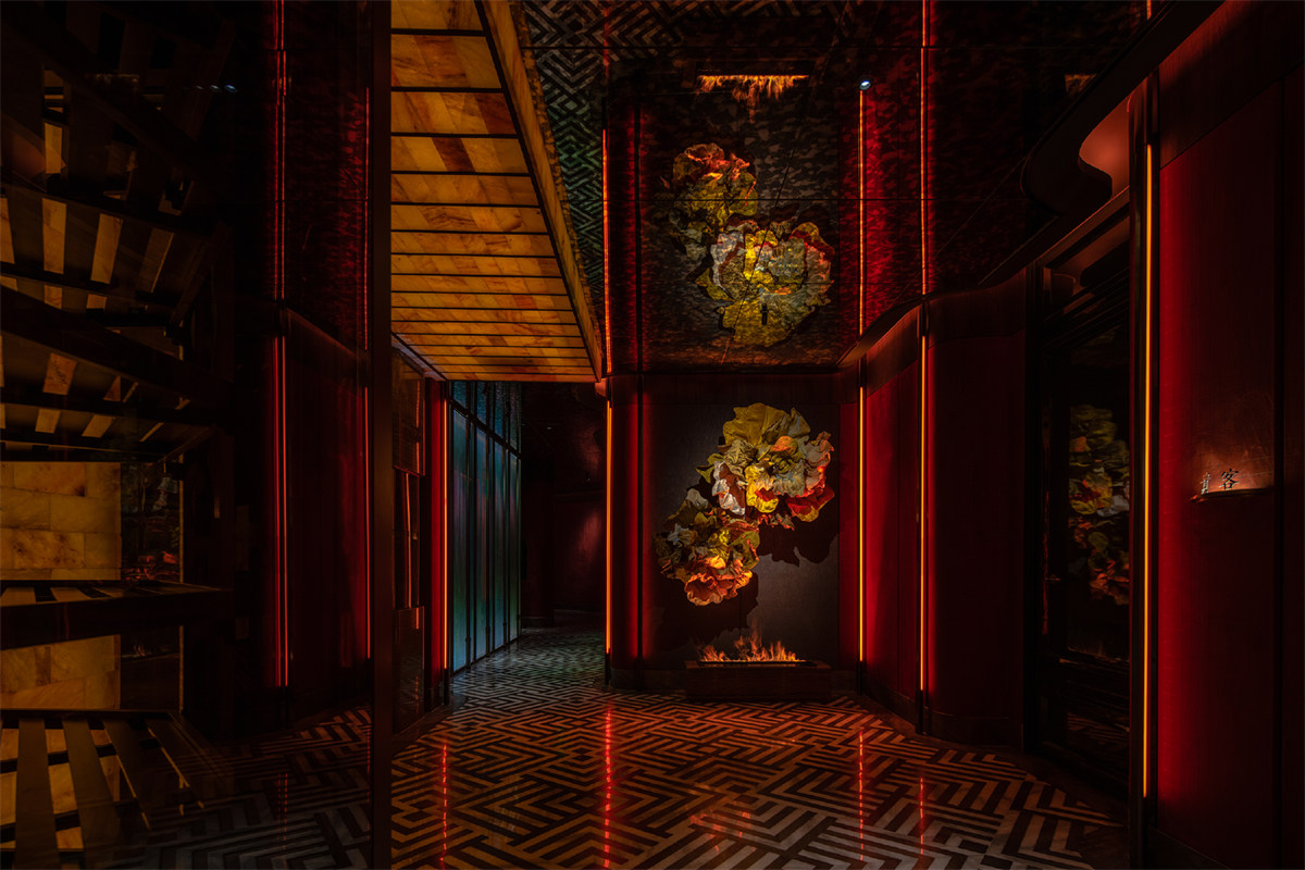 成都贵仕高端海鲜火锅店装建设计案例(图2)