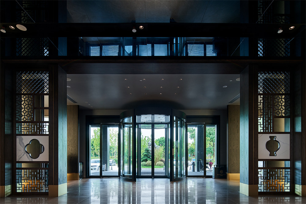 东方礼节 迪荡喜粤一号中餐厅装建设计(图1) 9120267_vsszan119459220011563.jpg