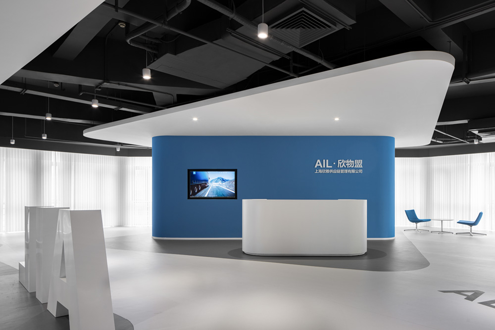 极简工业风智慧物流公司办公室装建设计案例(图1) 极简工业风智慧物流公司办公室装建设计案例(图1)