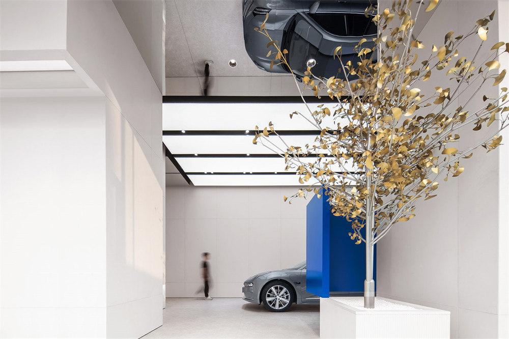 极氪中心新能源汽车展厅装建设计规划(图4) 极氪中心新能源汽车展厅装建设计规划(图4)