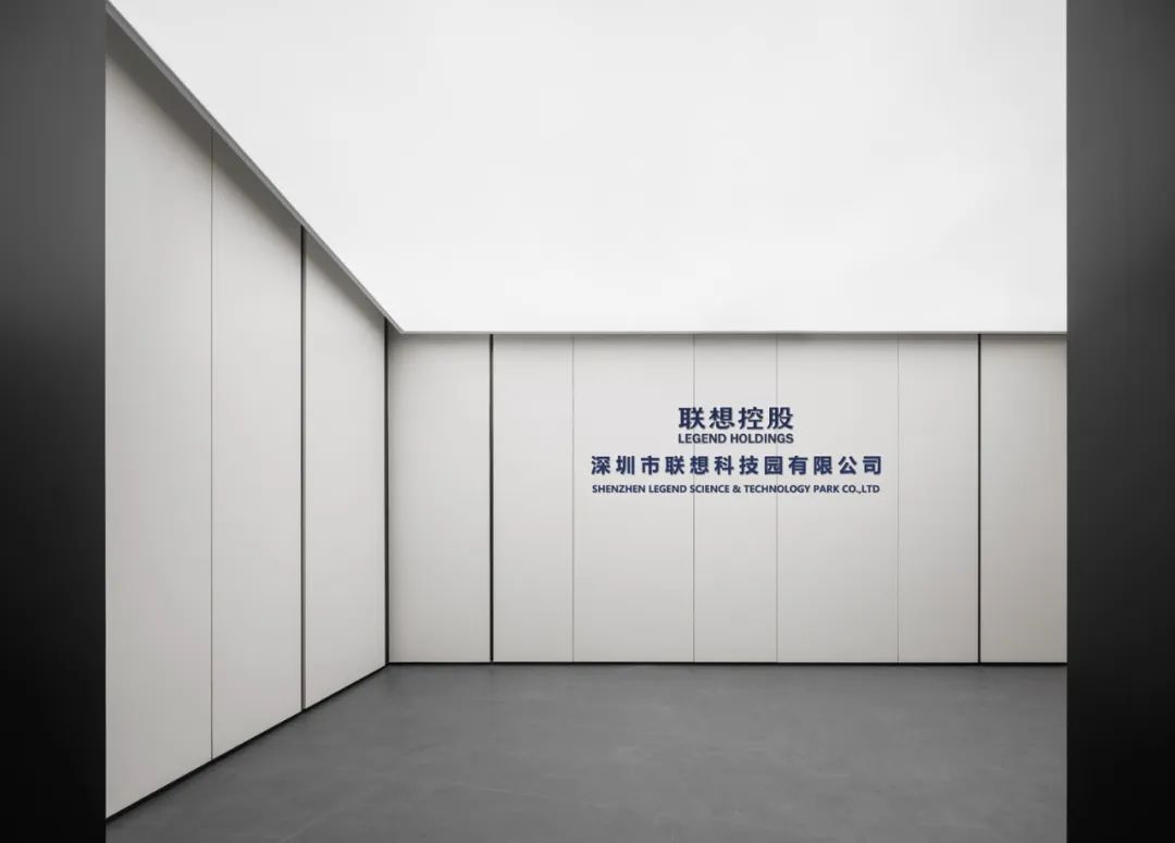 郑州BB贝博大分享遐想控股3.0多元办公室装建设计(图1)