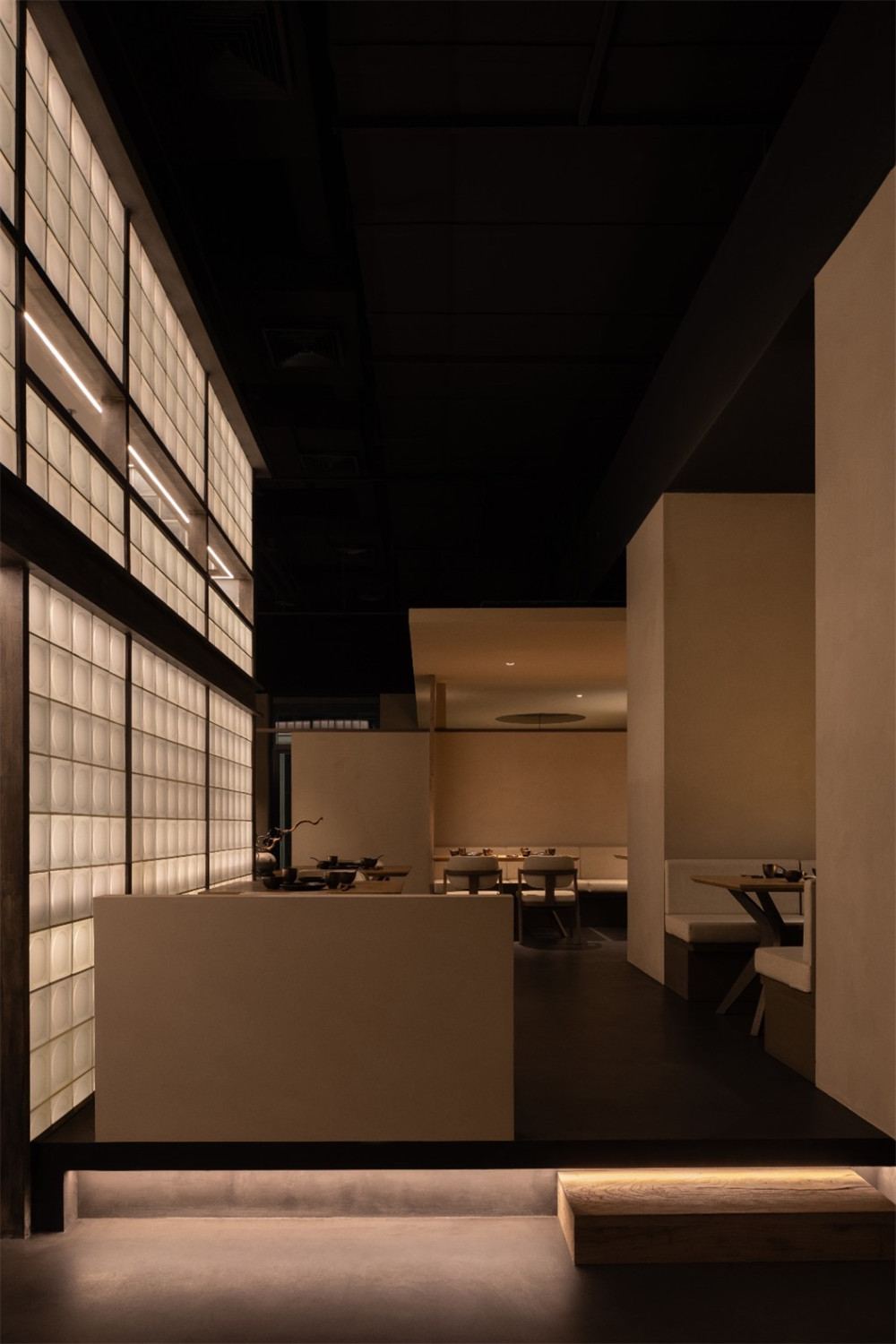 传统园林融合现代美学  眉舍川菜餐厅装建设计(图8)