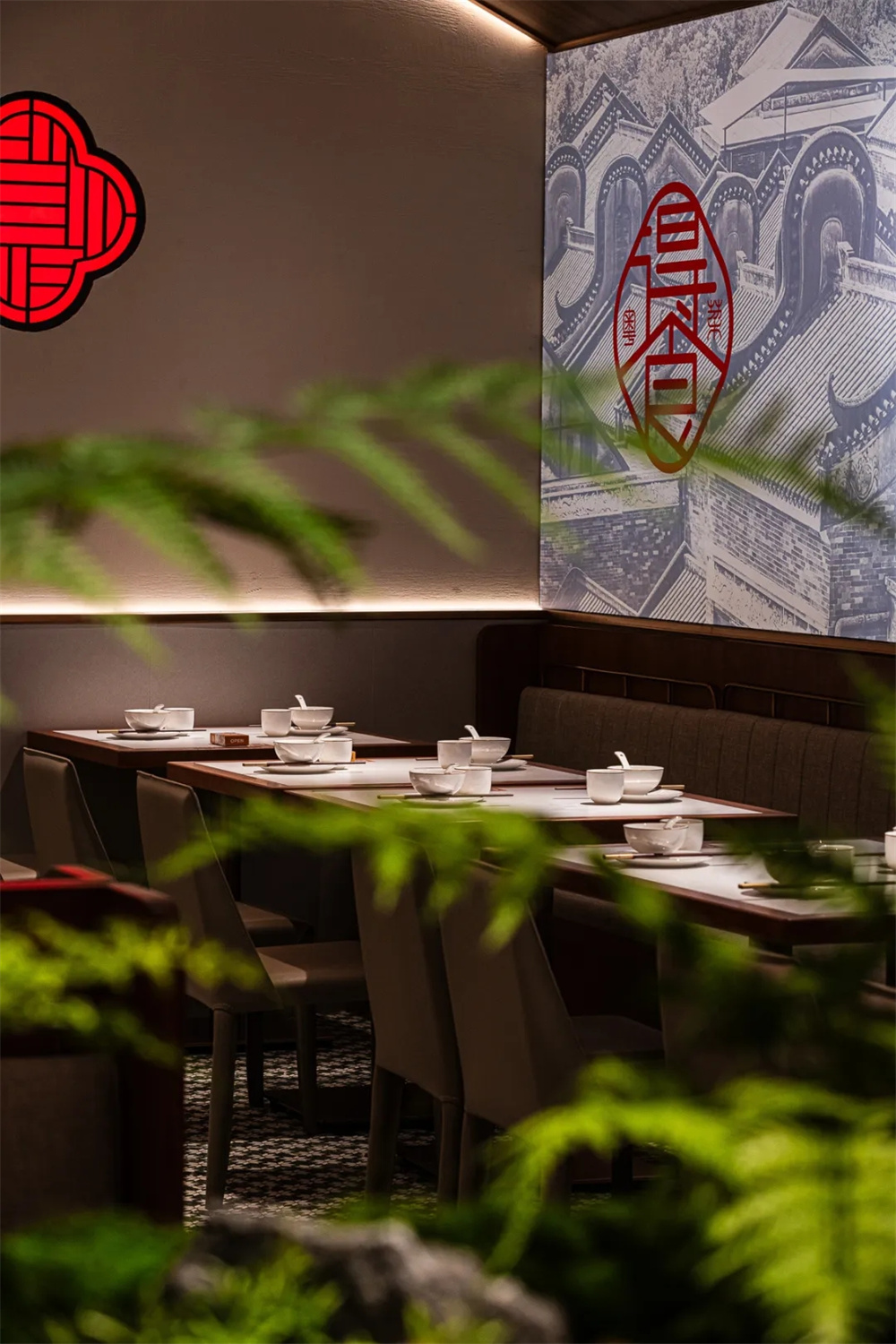 传承簸箕菜得食粤菜餐厅装建设计规划(图9) 传承簸箕菜得食粤菜餐厅装建设计规划(图9)