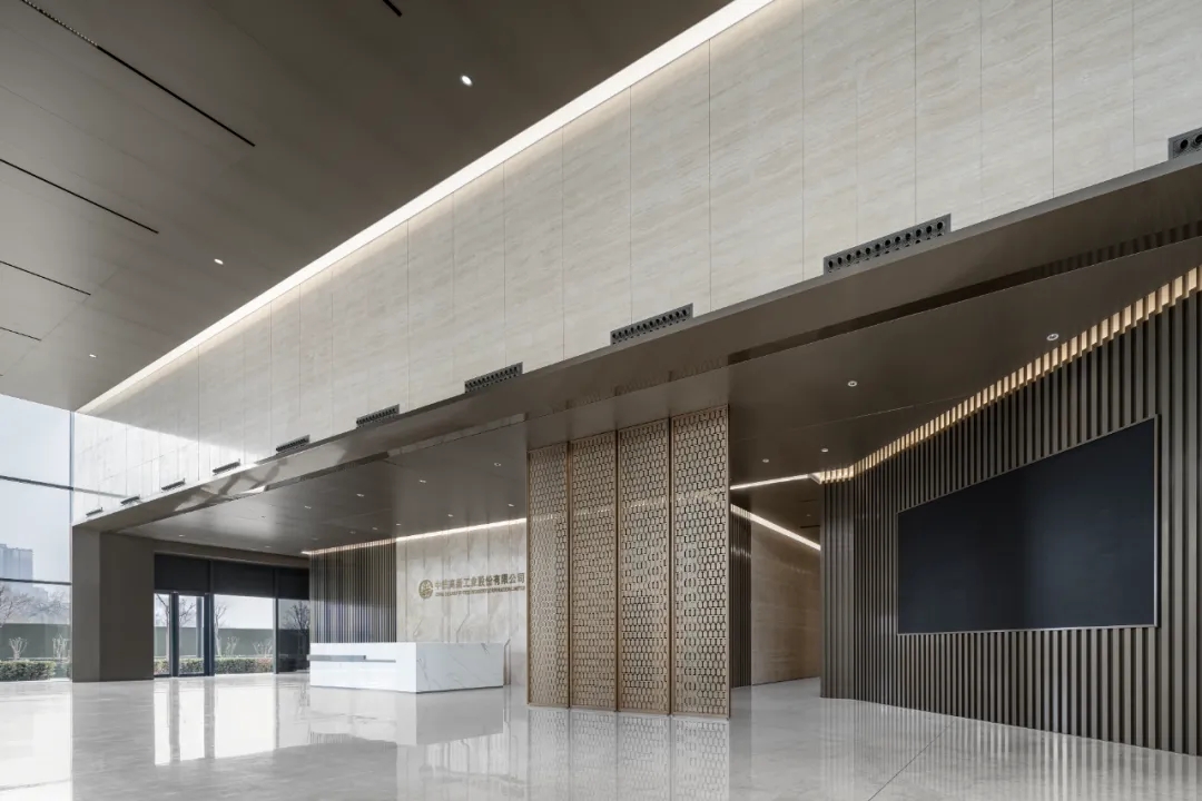 中铁工业新办公大楼装建设计(图2) 中铁工业新办公大楼装建设计(图2)