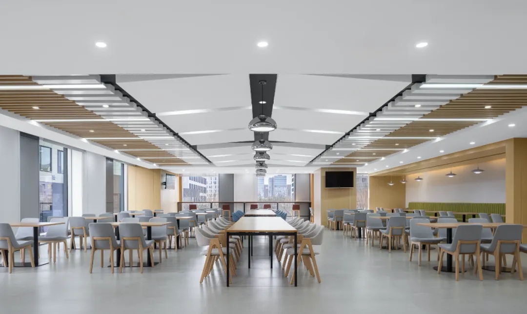 中铁工业新办公大楼装建设计(图15) 中铁工业新办公大楼装建设计(图15)