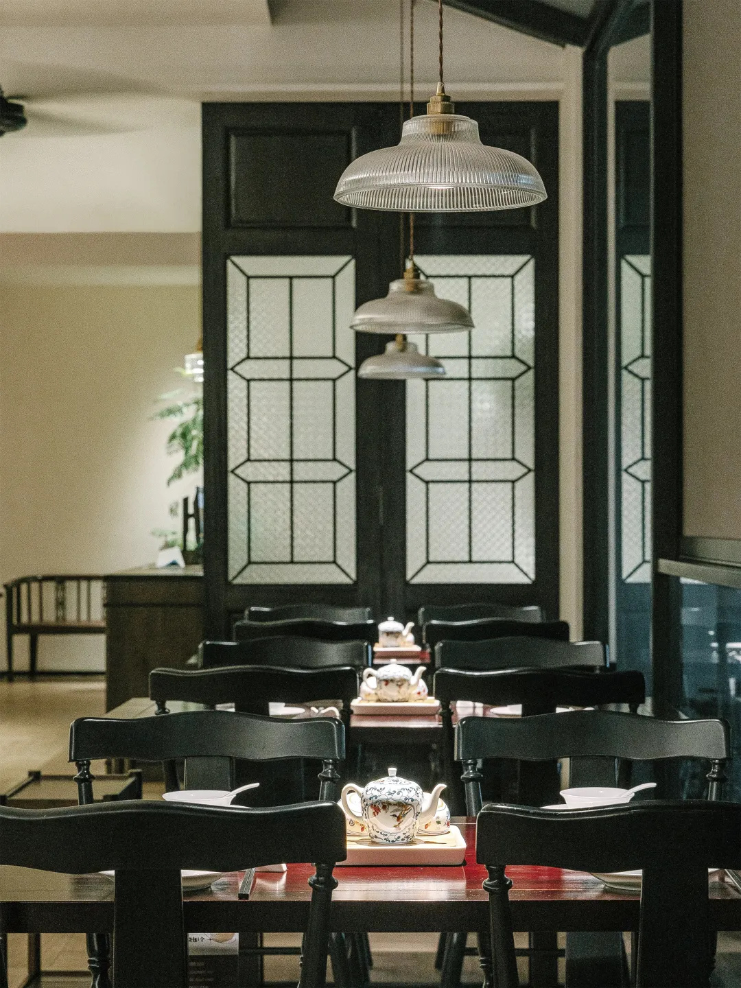 岭南特色 春喜传统粤式茶餐厅装建设计案例(图5) 岭南特色 春喜传统粤式茶餐厅装建设计案例(图5)