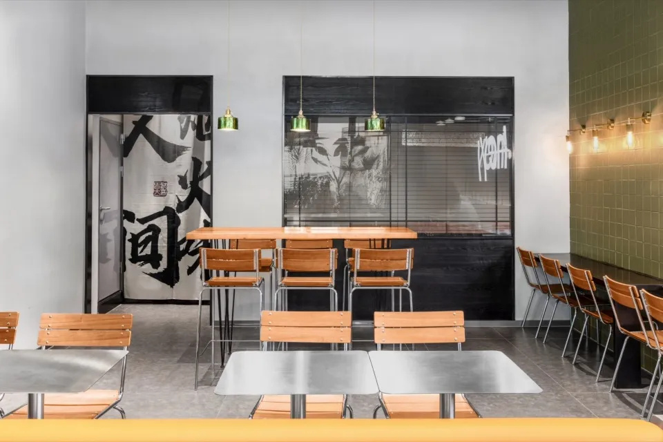 郑州BB贝博大推荐Fun-hey余欢泰式快餐店装建设计(图7)