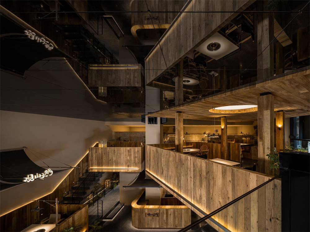 天然野趣   观山特色火锅店装建设计规划(图8)