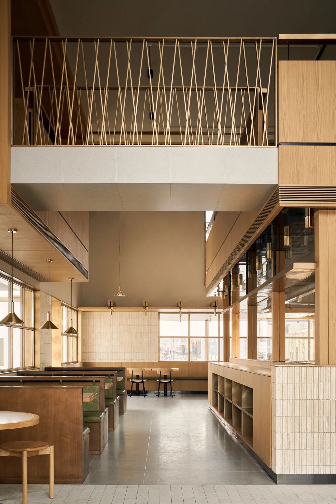 珍煲糖水·砂锅·幼海鲜融合餐厅装建设计规划(图4) 珍煲糖水·砂锅·幼海鲜融合餐厅装建设计规划(图4)