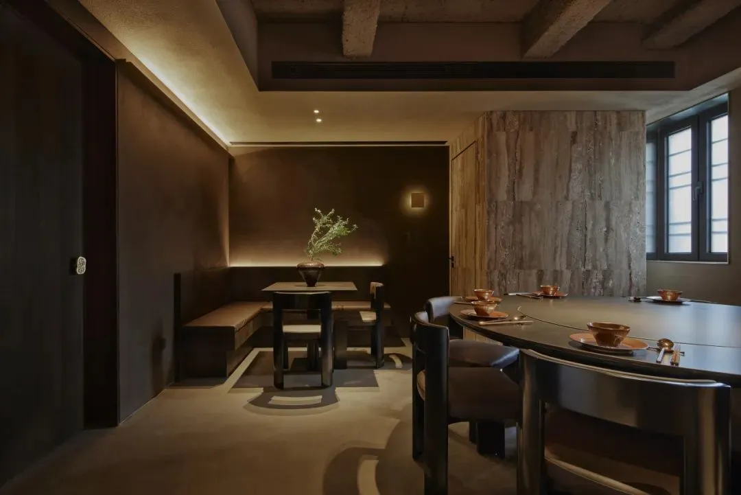 郑州BB贝博大推荐葱翠和牛幼火锅餐厅装建设计(图11) 郑州BB贝博大推荐葱翠和牛幼火锅餐厅装建设计(图11)