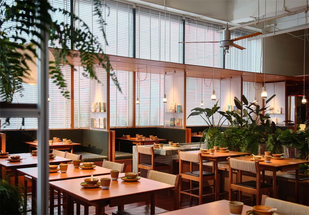 温顺工业风   三只辣椒餐饮店装建设计(图8)