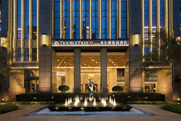 乐山希尔顿逸林酒店装建